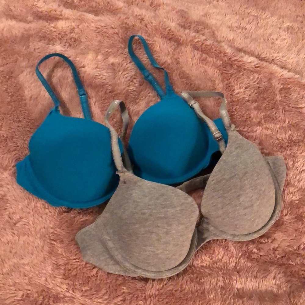 Two Victoria’s Secret lightly lined bras - 36B